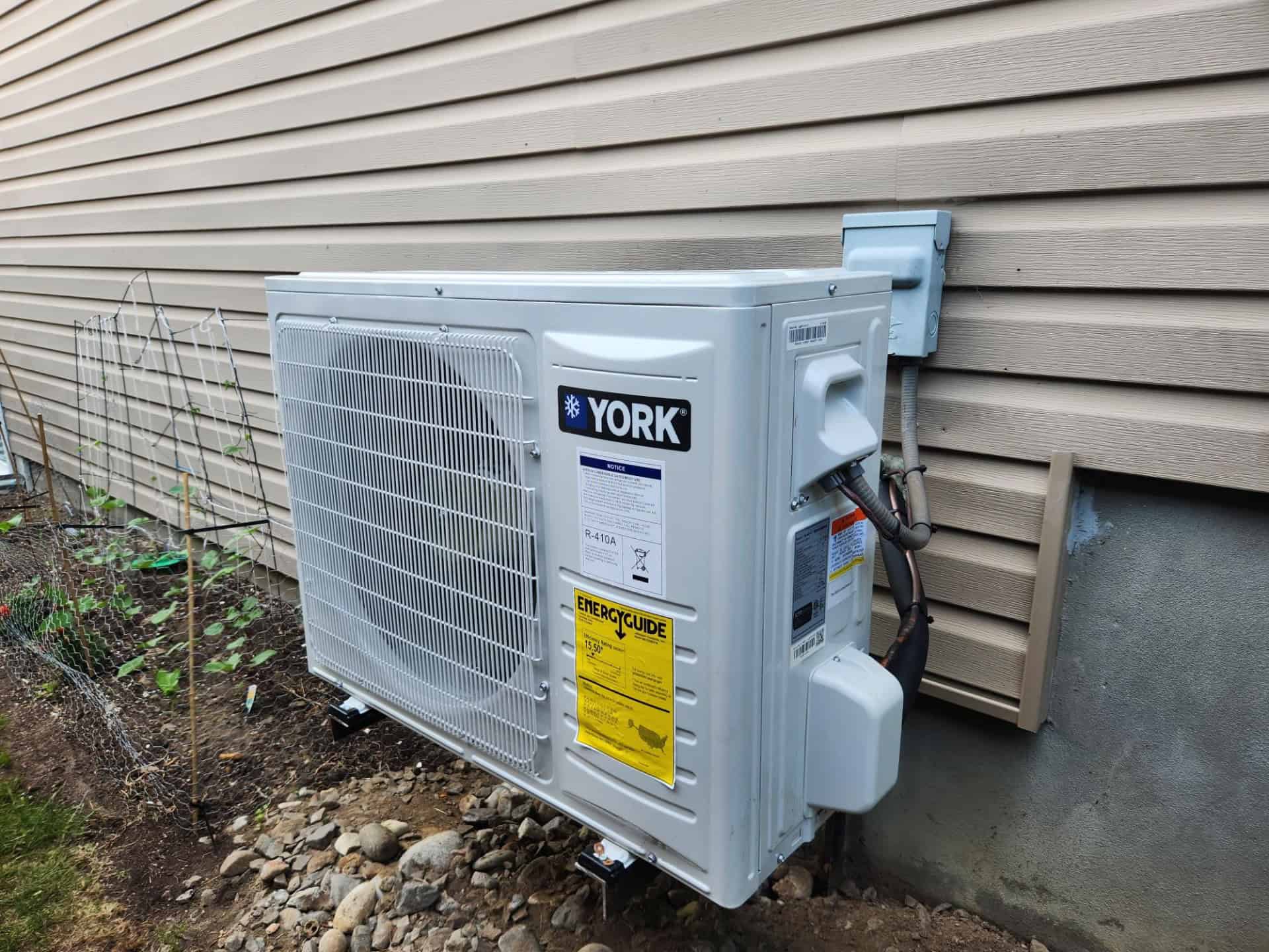 A black and white photo of a truck.